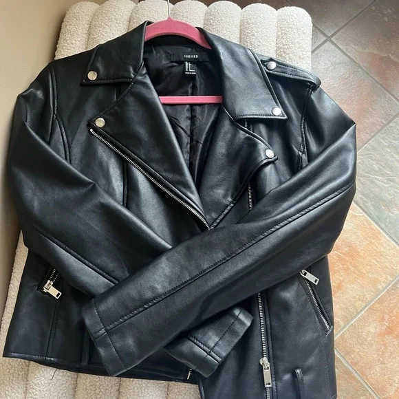Leather Jacket - Picture 1 of 3